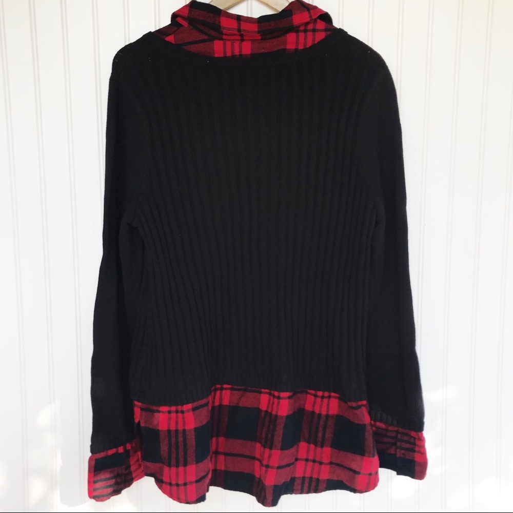 Black Sweater - Picture 8 of 8